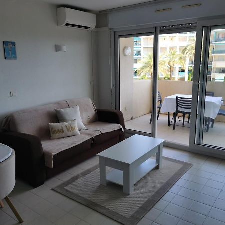 Appartement Les Pins Bleus Piscine Plage à Antibes Extérieur photo