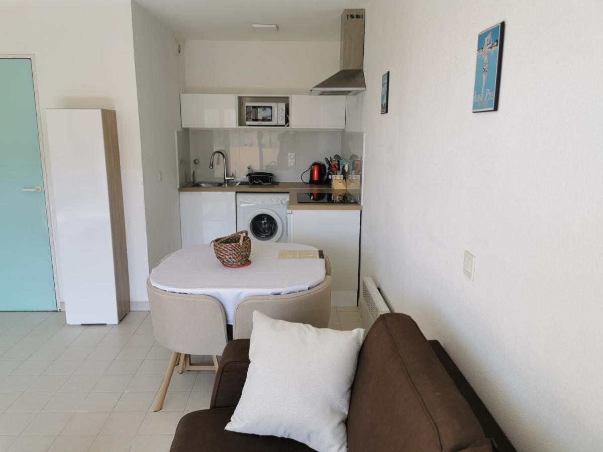 Appartement Les Pins Bleus Piscine Plage à Antibes Extérieur photo